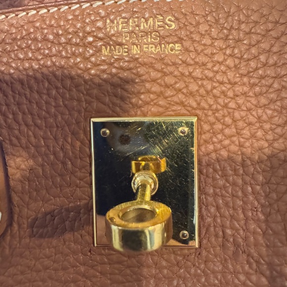 Hermes Birkin 35 Gold w Gold hardware 35 - Picture 12 of 17